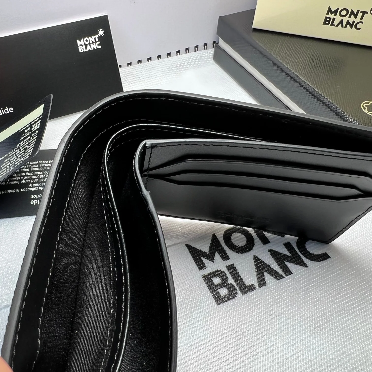 Trendsetting Montblanc Wallets Purse 38632