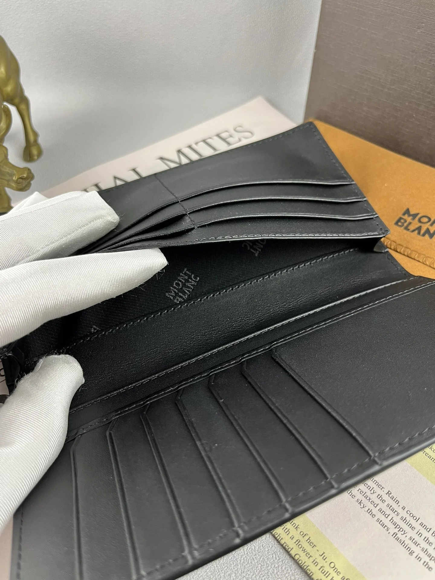 Montblanc Wallets Purse Unique 38642