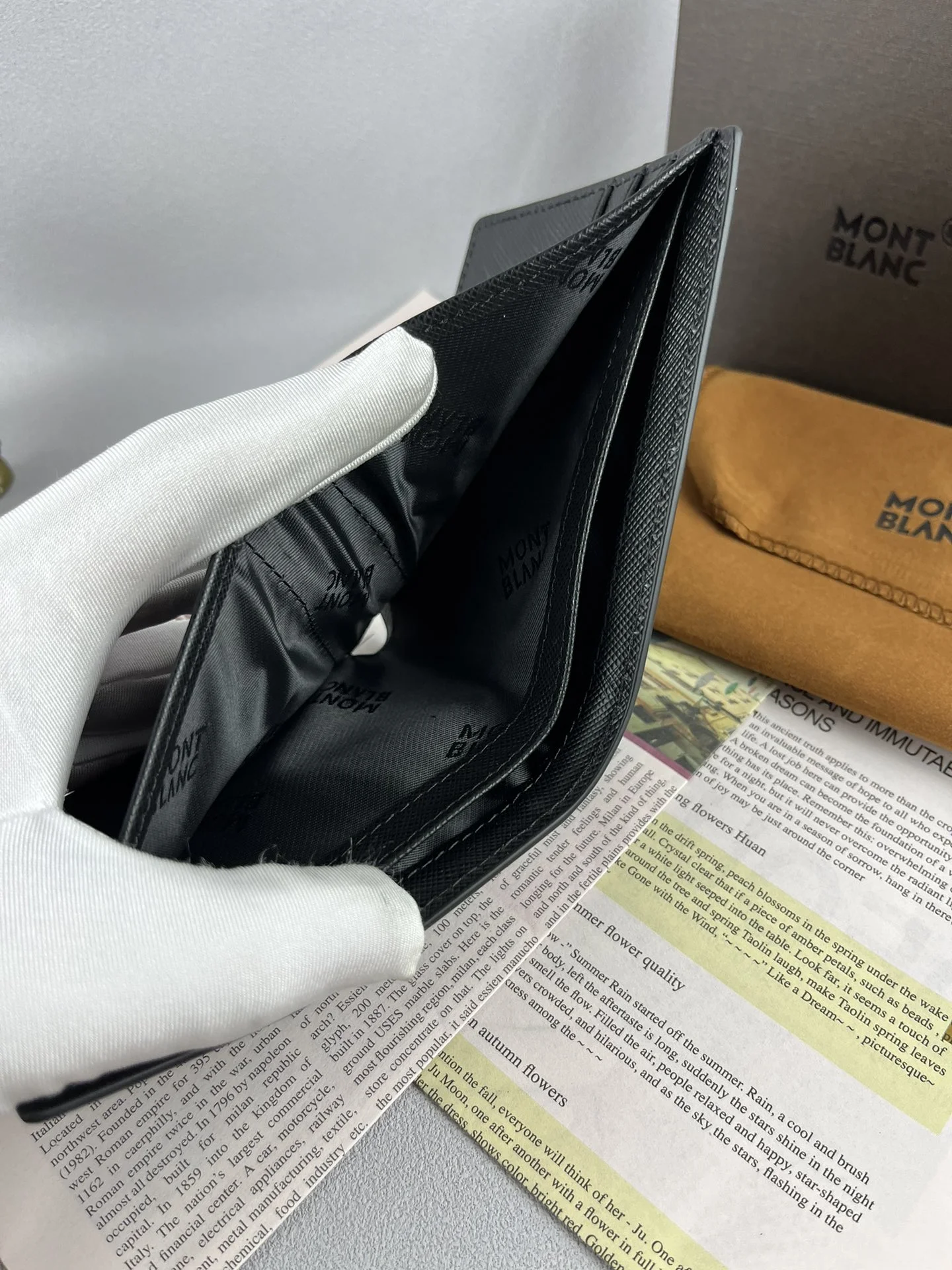 Montblanc Wallets Purse Attractive 38638