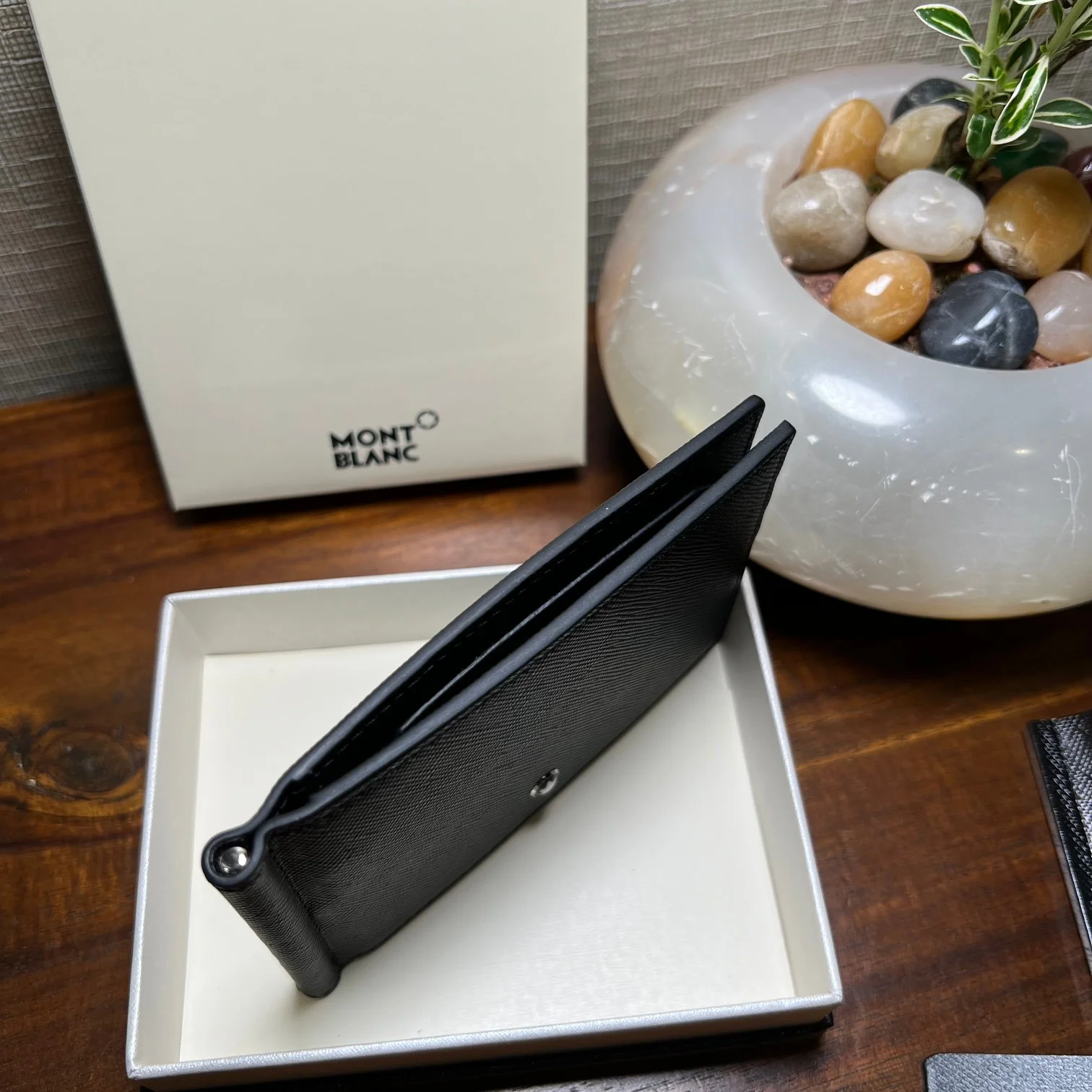 Bold Montblanc Wallets Purse 38633
