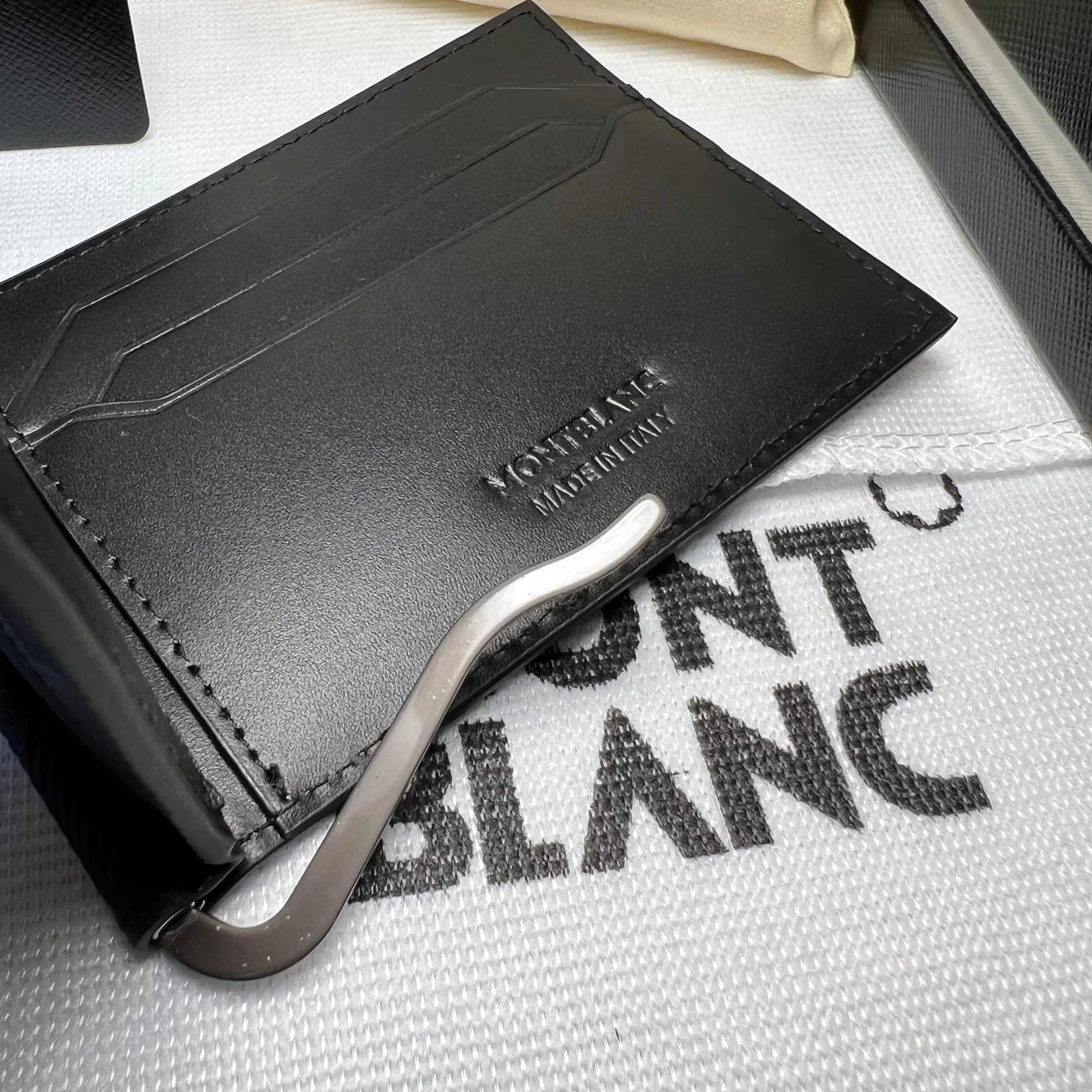 Breathable Montblanc Wallets Purse 38654