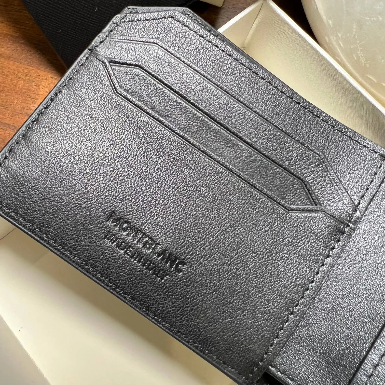Comfortable Montblanc Wallets Purse 38626