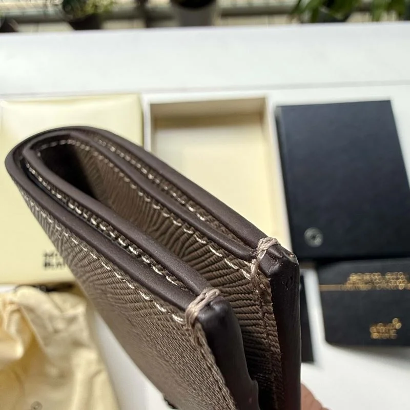 Sleek Montblanc Wallets Purse 38461