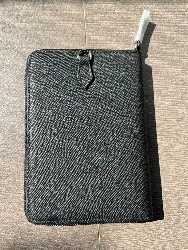 Montblanc Wallets Purse Durable 38431