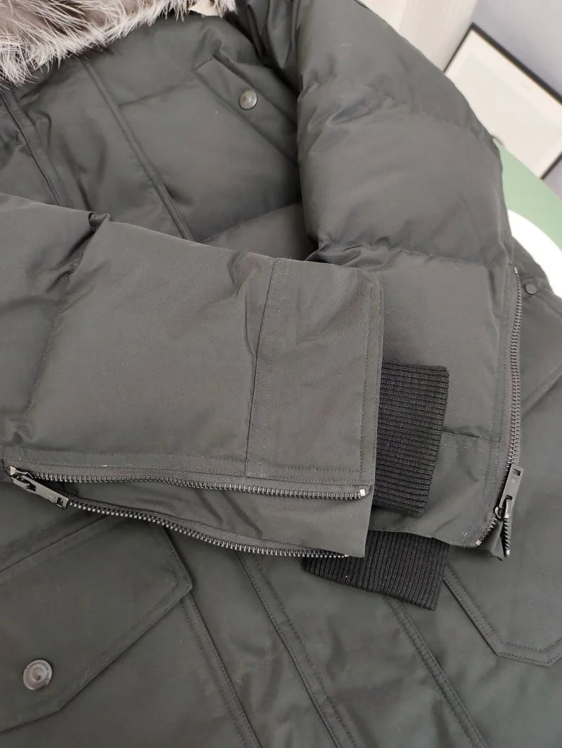Moose Knuckles Down Jackets Effortless 164892