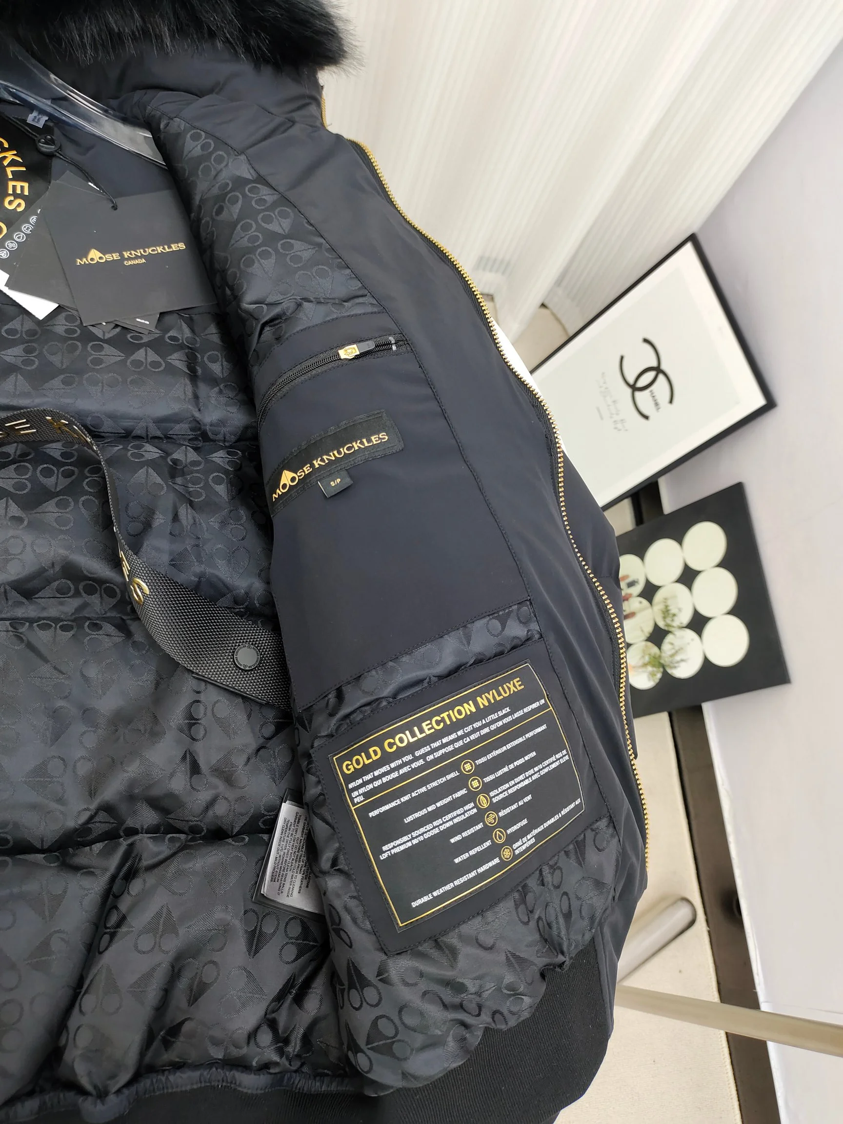 Moose Knuckles Down Jackets WellDesigned 165028