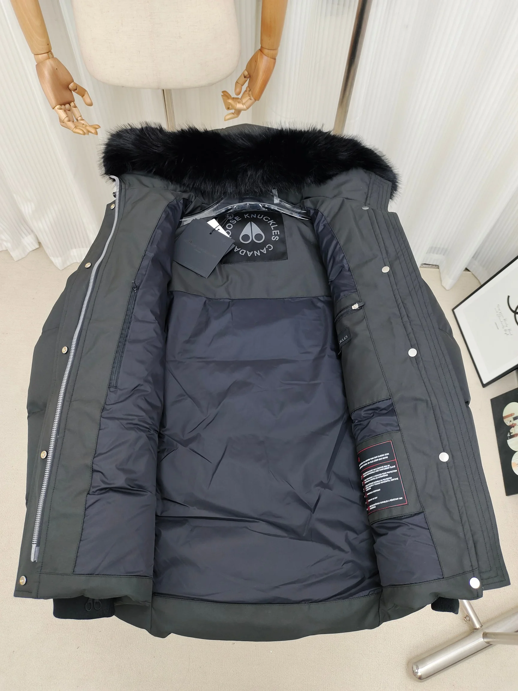Classic Moose Knuckles Down Jackets 165030