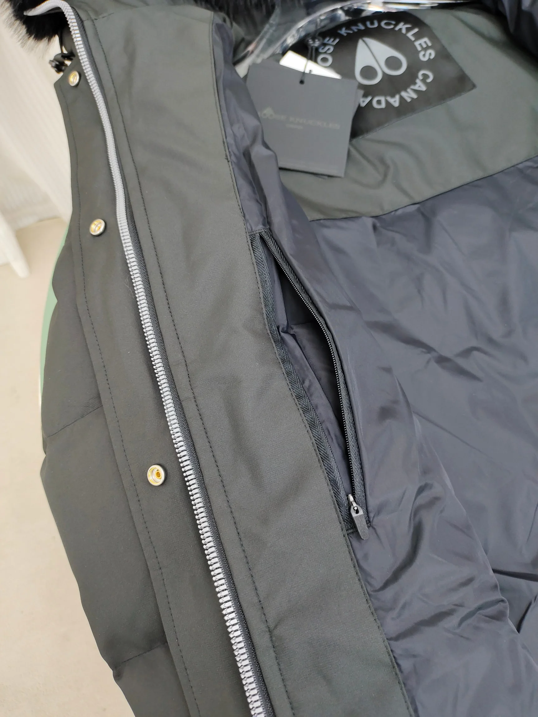 Classic Moose Knuckles Down Jackets 165030