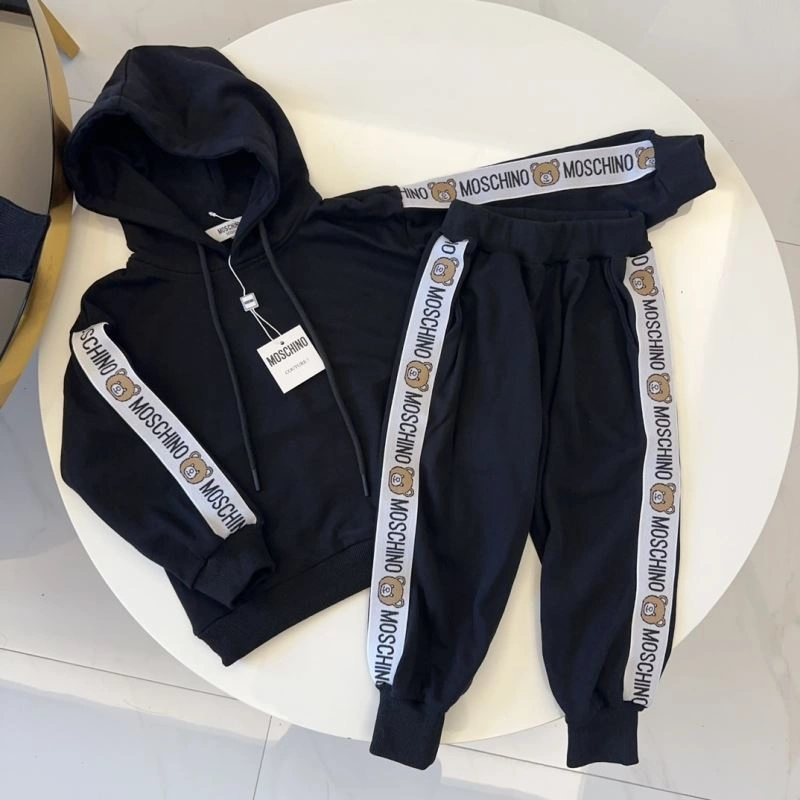 HighPerformance Moschino Kids 157834