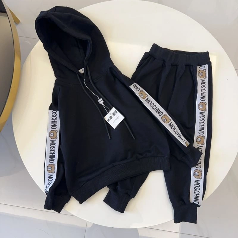 HighPerformance Moschino Kids 157834