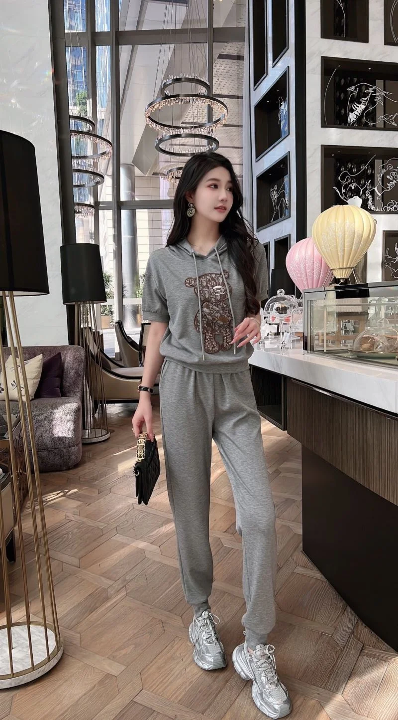 Moschino Long Suits Trendy 163930
