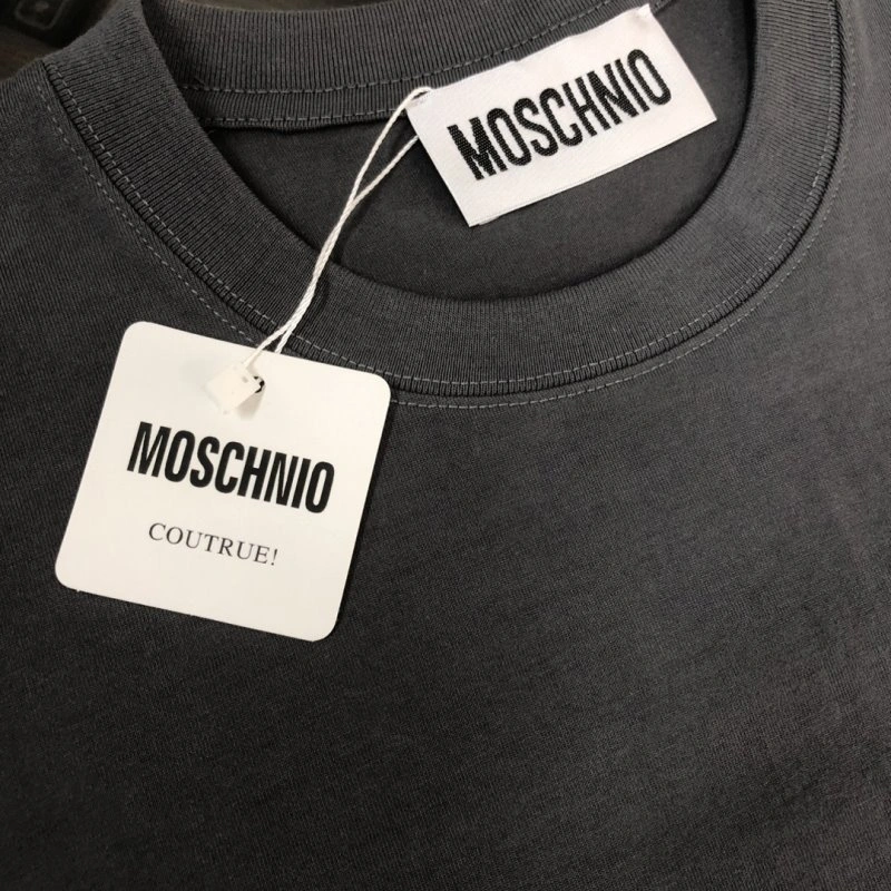 SportInspired Moschino T-Shirts 152237