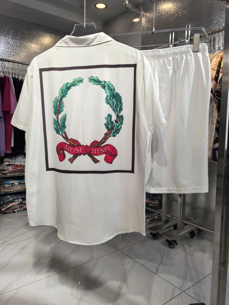 SportInspired Moschino T-Shirts 161368