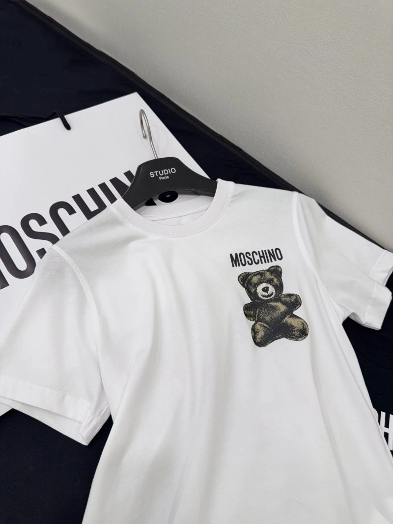 Moschino T-Shirts Sustainable 148293