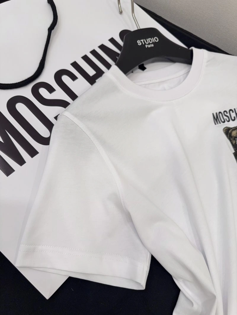 Moschino T-Shirts Sustainable 148293