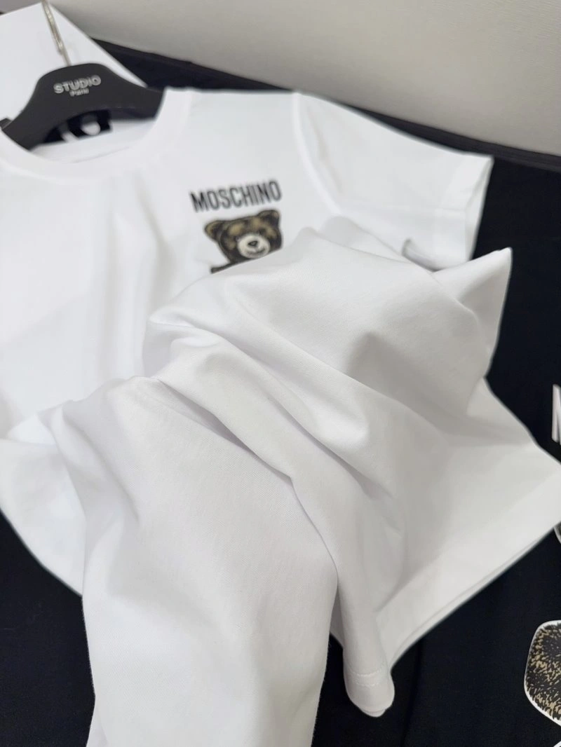 Moschino T-Shirts Sustainable 148293