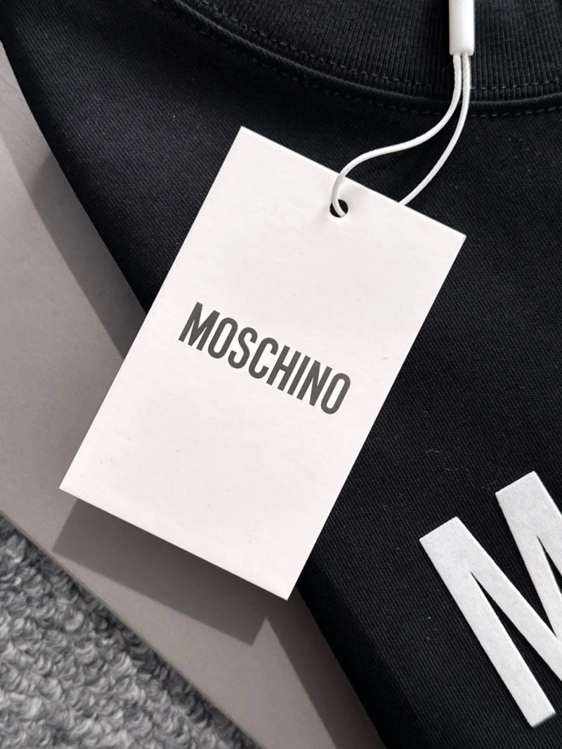 Moschino T-Shirts Lightweight 160069