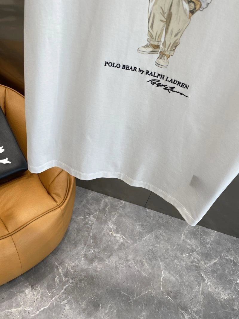 Sustainable Moschino T-Shirts 160061