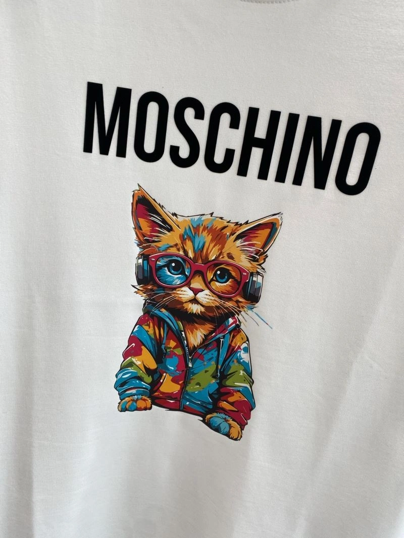 Seasonal Moschino T-Shirts 160142
