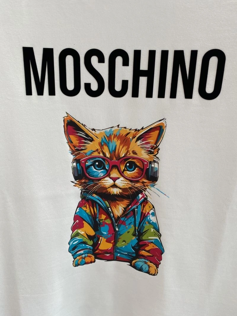 Seasonal Moschino T-Shirts 160142