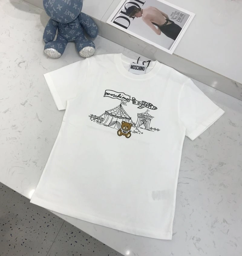 Moschino T-Shirts ZipUp 154310