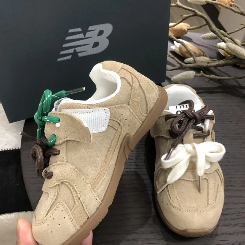 Resilient NEW BALANCE SHOES 29478