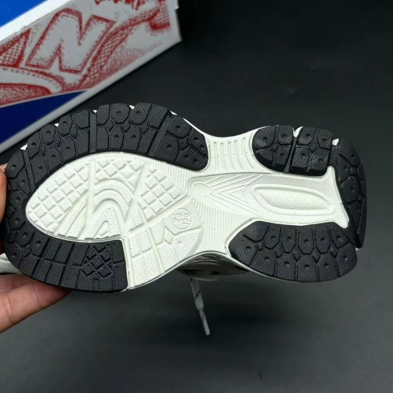 EasyCare NEW BALANCE SHOES 29284