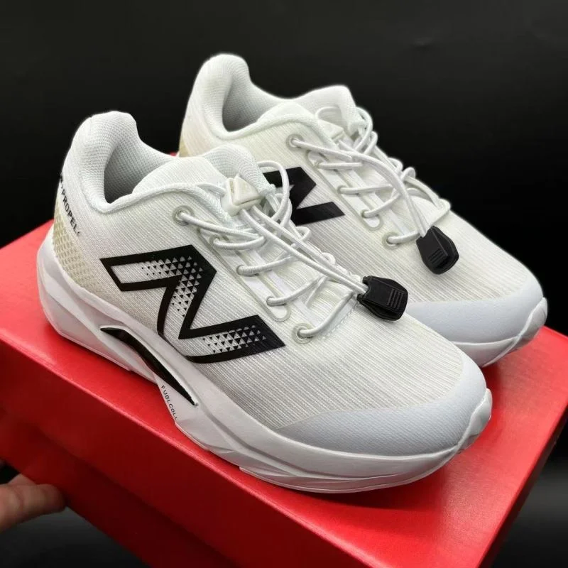 Unisex NEW BALANCE SHOES 29254