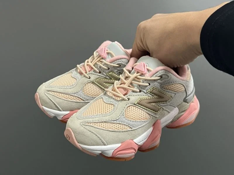 Cozy NEW BALANCE SHOES 30038