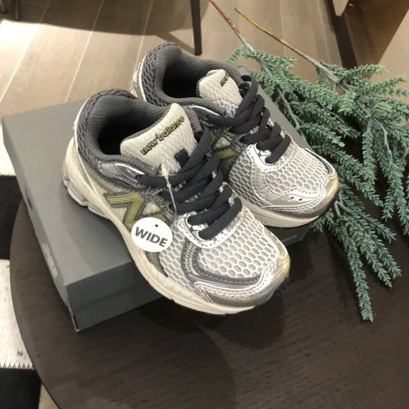 Colorful NEW BALANCE SHOES 30028