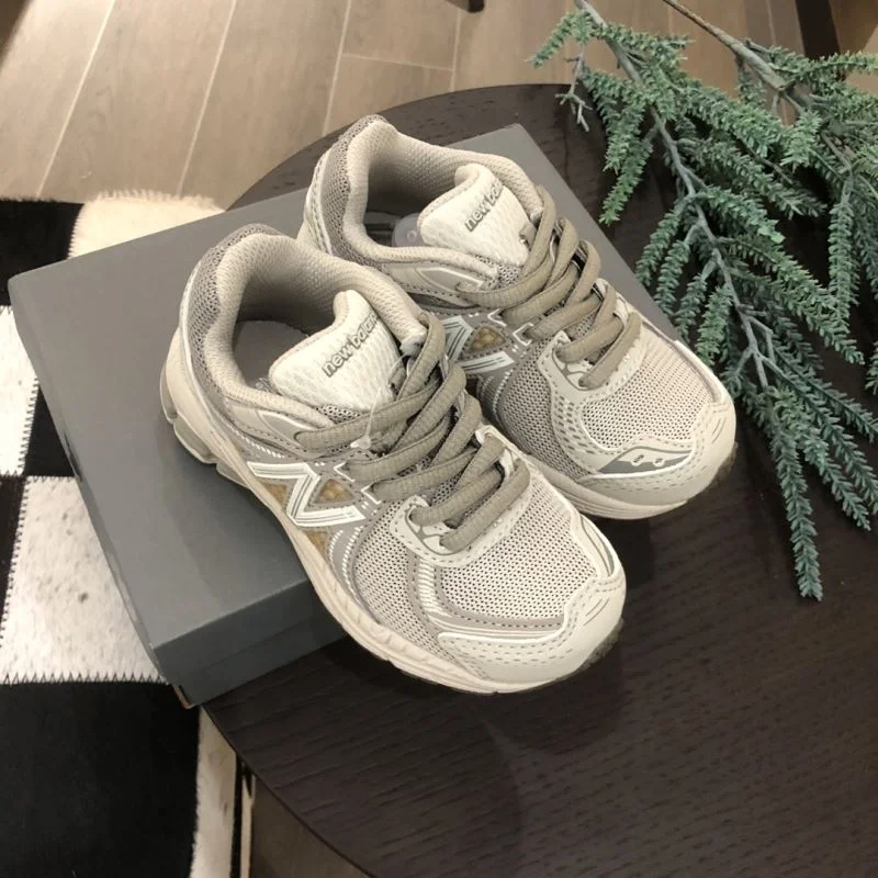 FlexibleFit NEW BALANCE SHOES 30054