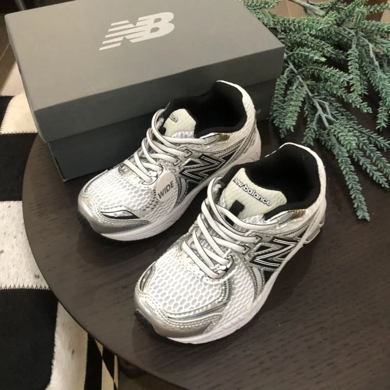 NEW BALANCE SHOES ComfortFit 30048