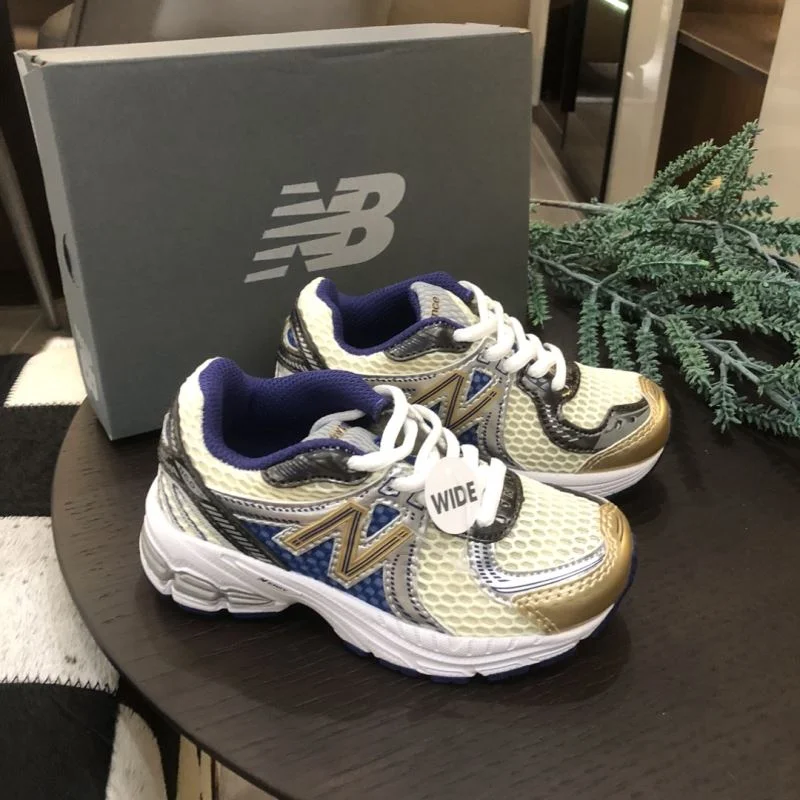 Cozy NEW BALANCE SHOES 30052