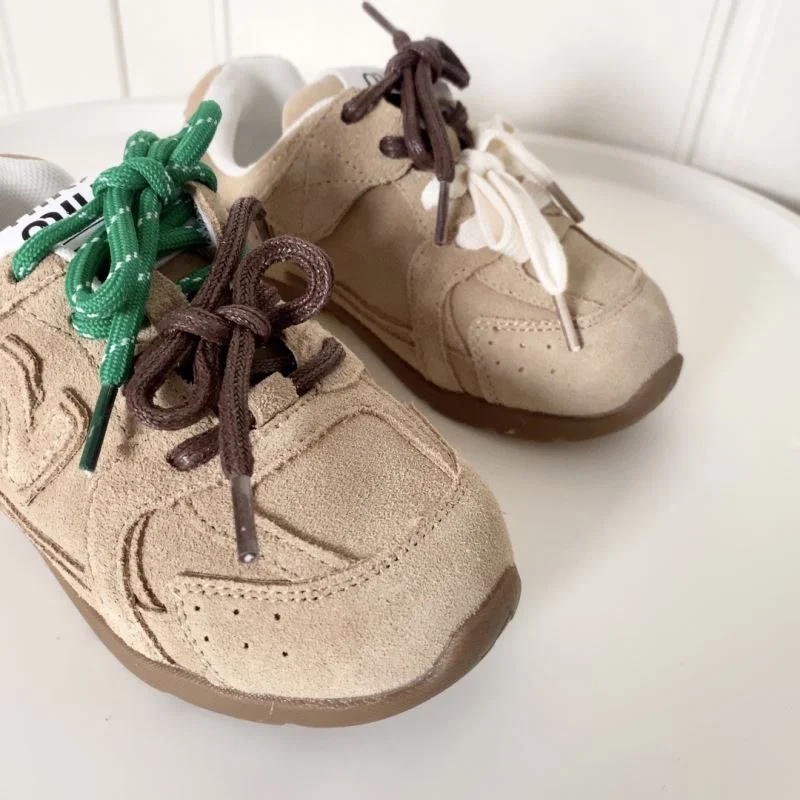 NEW BALANCE SHOES Stylish 30045