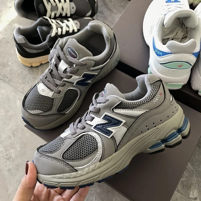 Youthful NEW BALANCE SHOES 28771