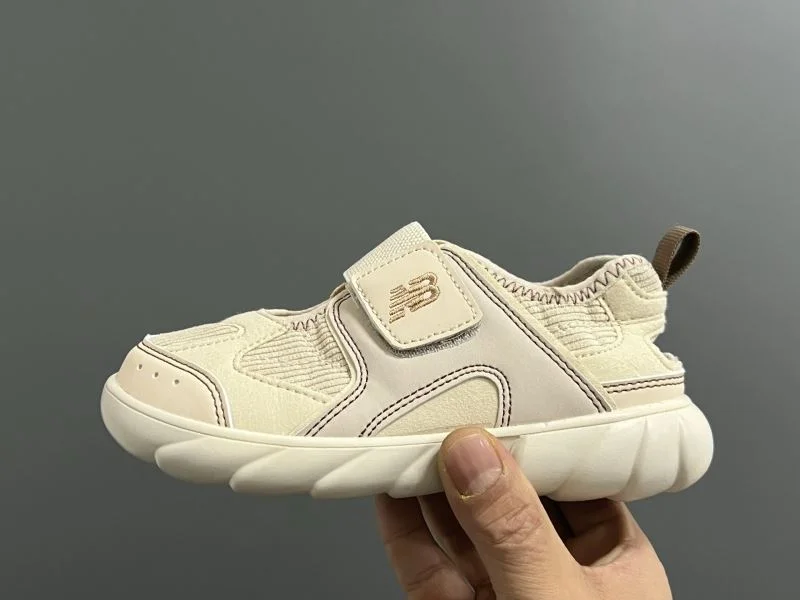 NEW BALANCE SHOES Versatile 28735