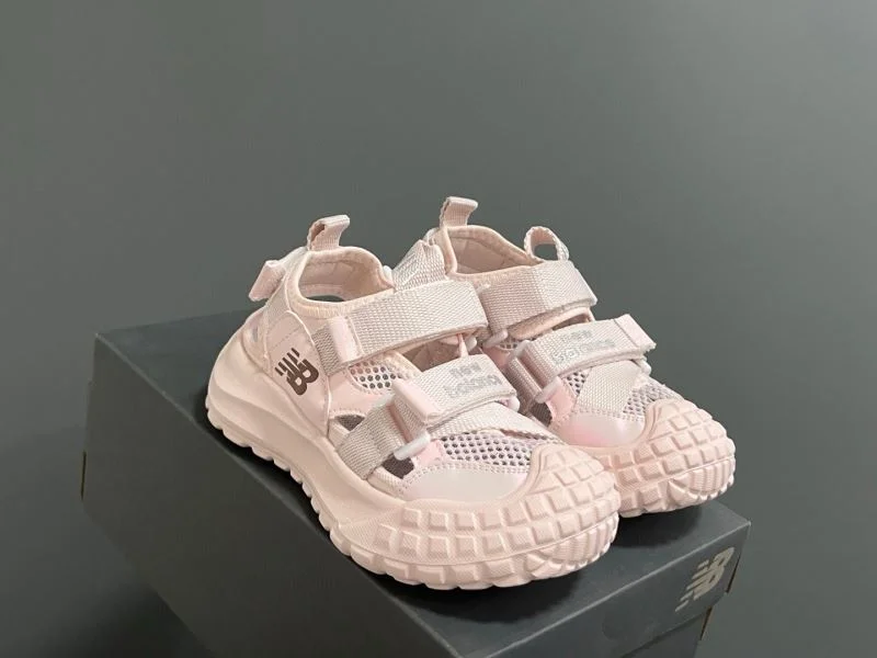 Premium NEW BALANCE SHOES 28692