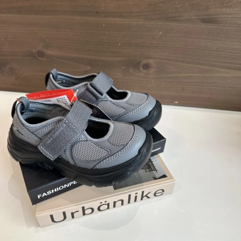 FreshLook NEW BALANCE SHOES 28685