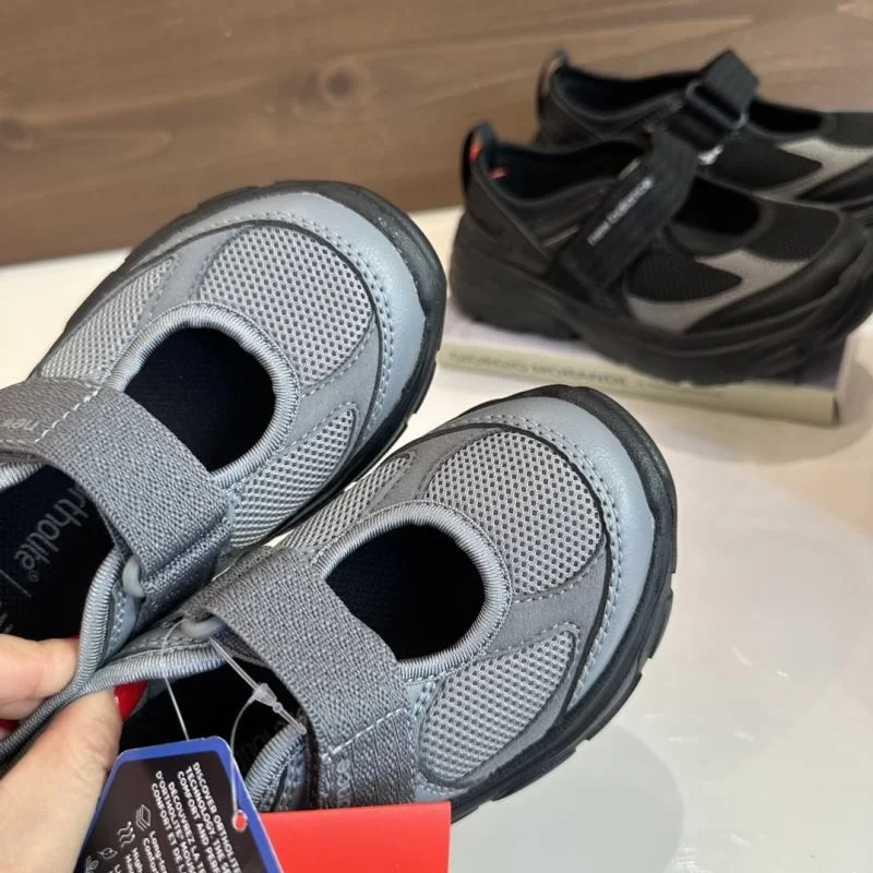 FreshLook NEW BALANCE SHOES 28685