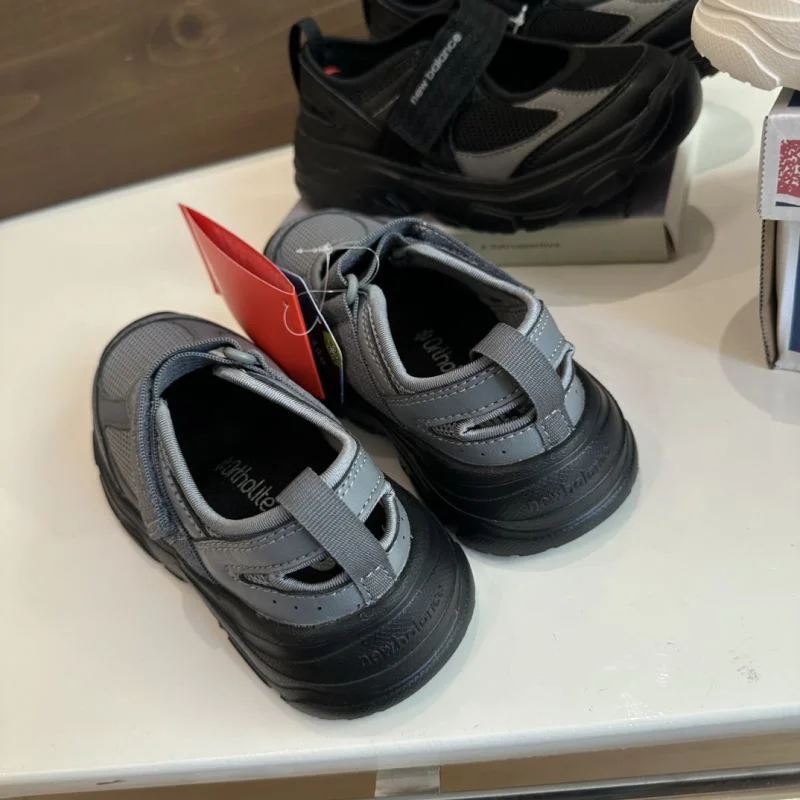 FreshLook NEW BALANCE SHOES 28685