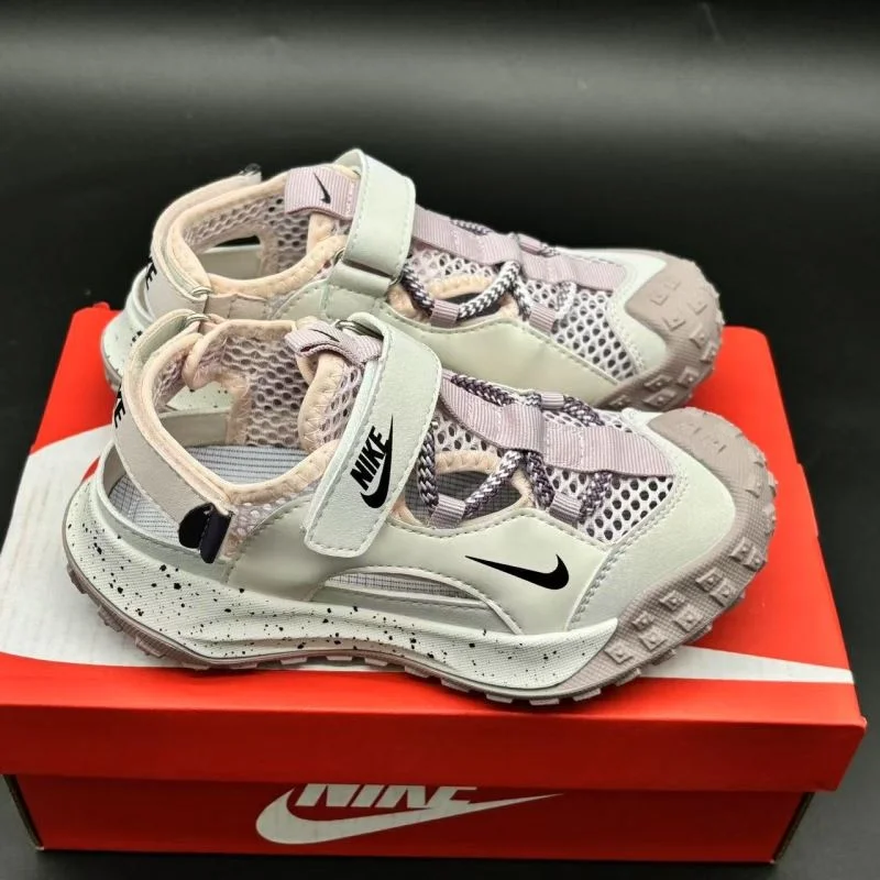 WellDesigned NIKE SHOES 29219