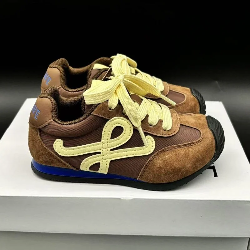 Minimalist NIKE SHOES 29202