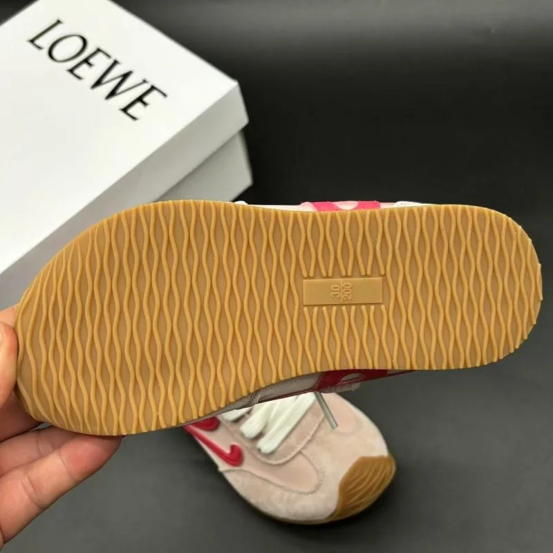 NIKE SHOES Sporty 29196