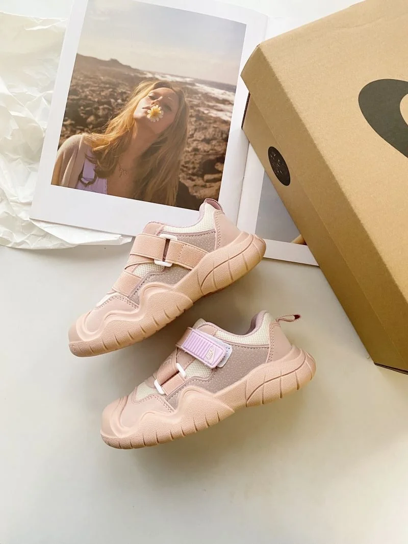 NIKE SHOES Supportive 30024
