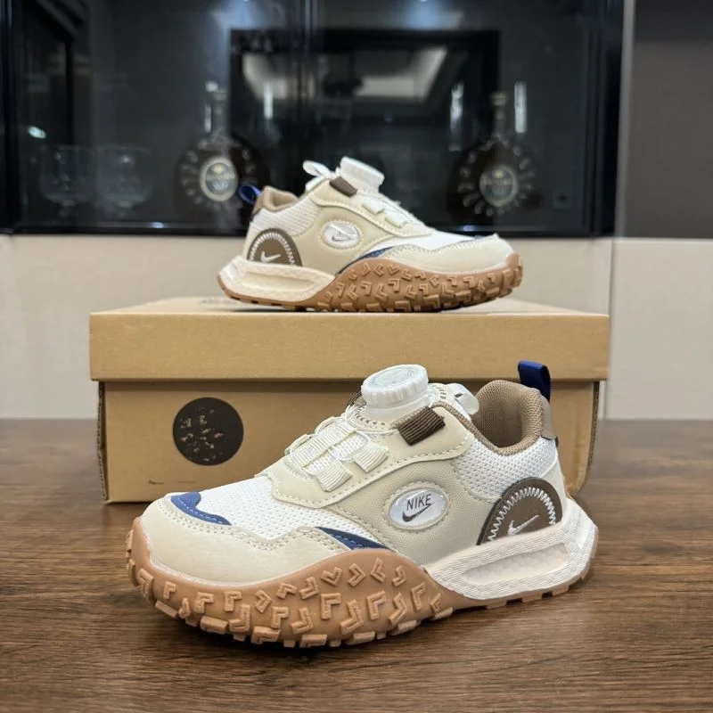 Flexible NIKE SHOES 30022