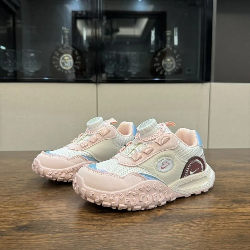 NIKE SHOES Thermal 30021