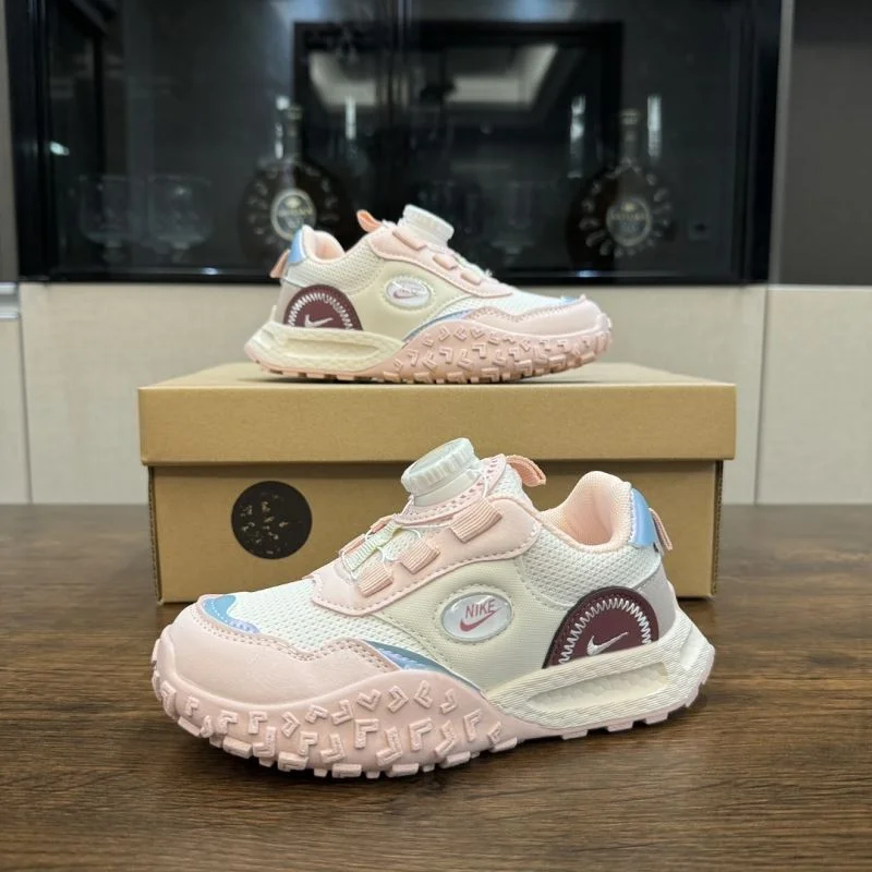 NIKE SHOES Thermal 30021