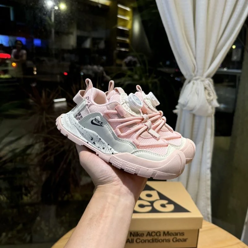 NIKE SHOES Sporty 30009