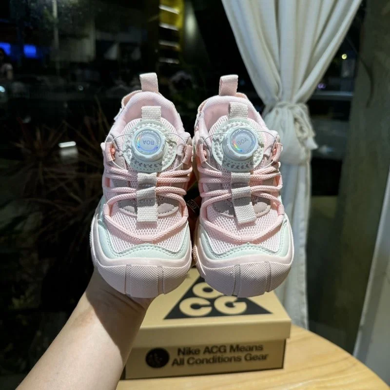 NIKE SHOES Sporty 30009