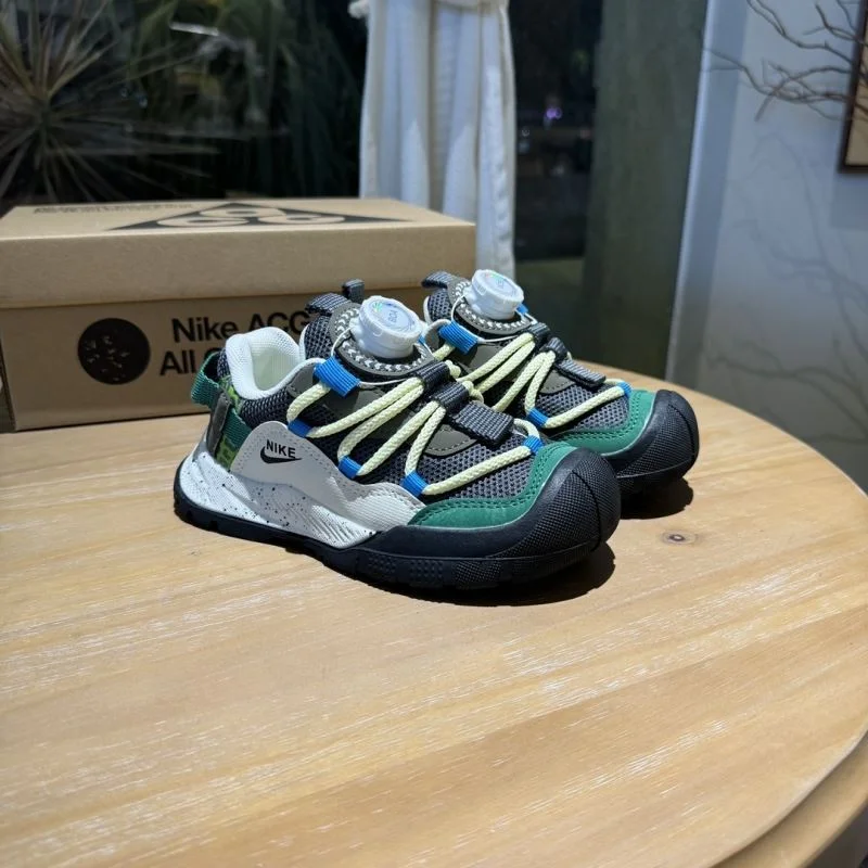 RelaxedFit NIKE SHOES 30014